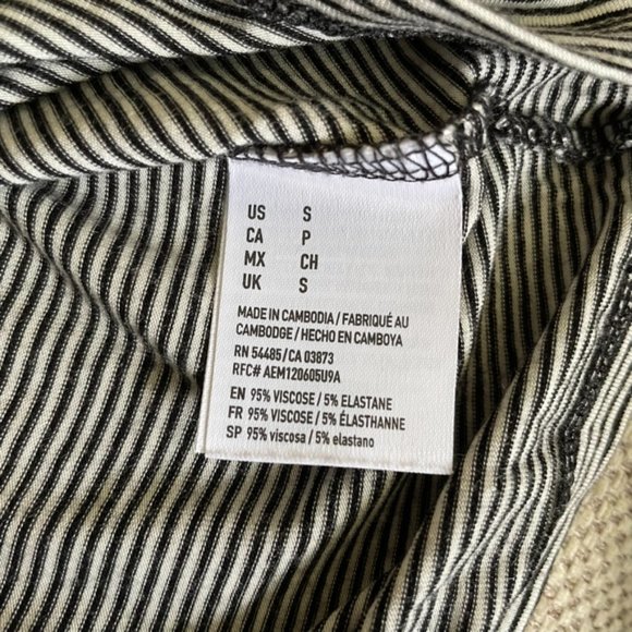 American Eagle Striped Halter Top - Picture 4 of 4